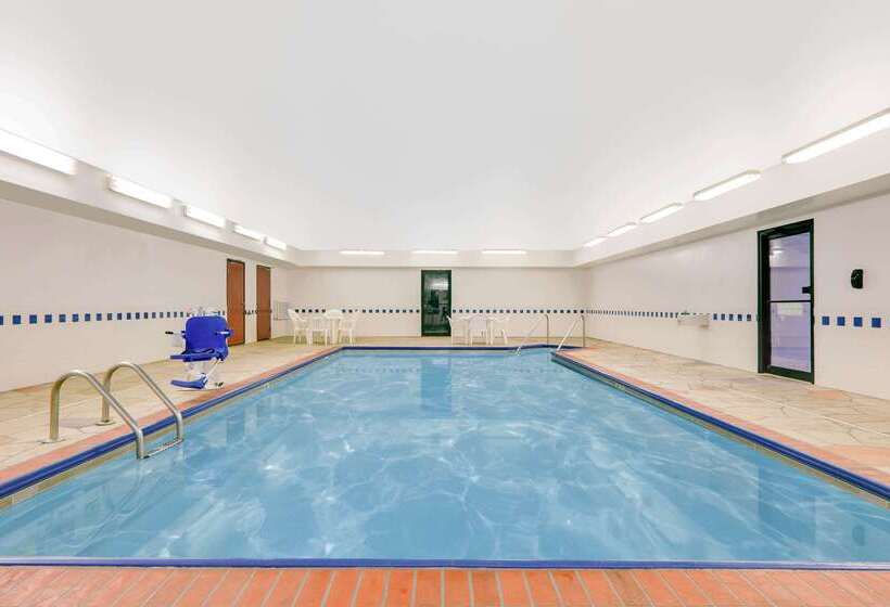 فندق على الطريق Super 8 By Wyndham Big Cabin/vinita Area