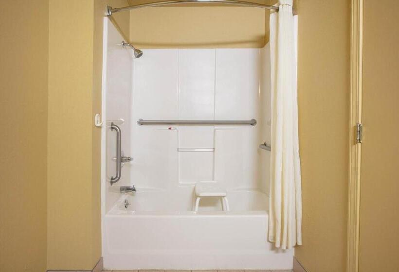 فندق على الطريق Super 8 By Wyndham Big Cabin/vinita Area