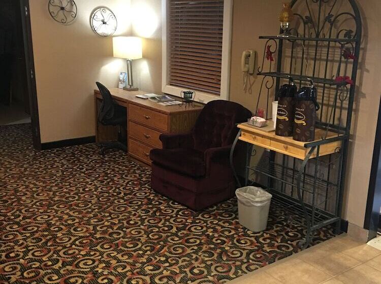 모텔 Super 8 By Wyndham Blue Earth