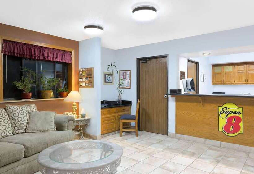 فندق على الطريق Super 8 By Wyndham Boone