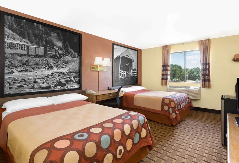 فندق على الطريق Super 8 By Wyndham Boone