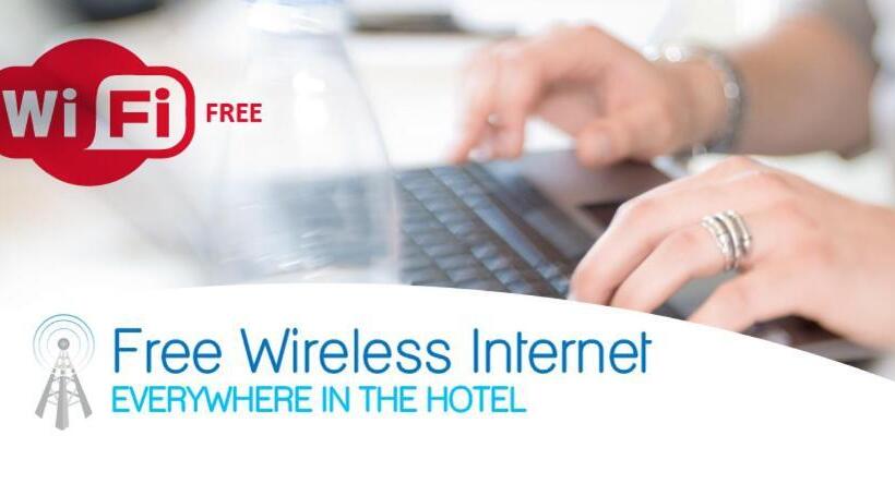 فندق على الطريق Super 8 By Wyndham Burlington