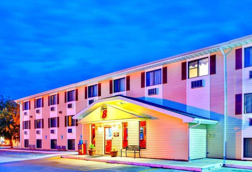 فندق على الطريق Super 8 By Wyndham Burlington