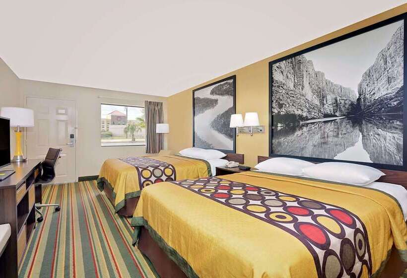 모텔 Super 8 By Wyndham Byron/south Macon