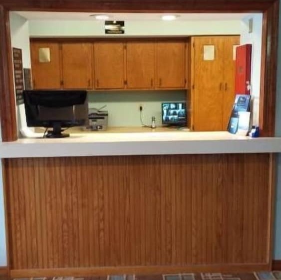 汽车旅馆  Super 8 By Wyndham Carlislesouth