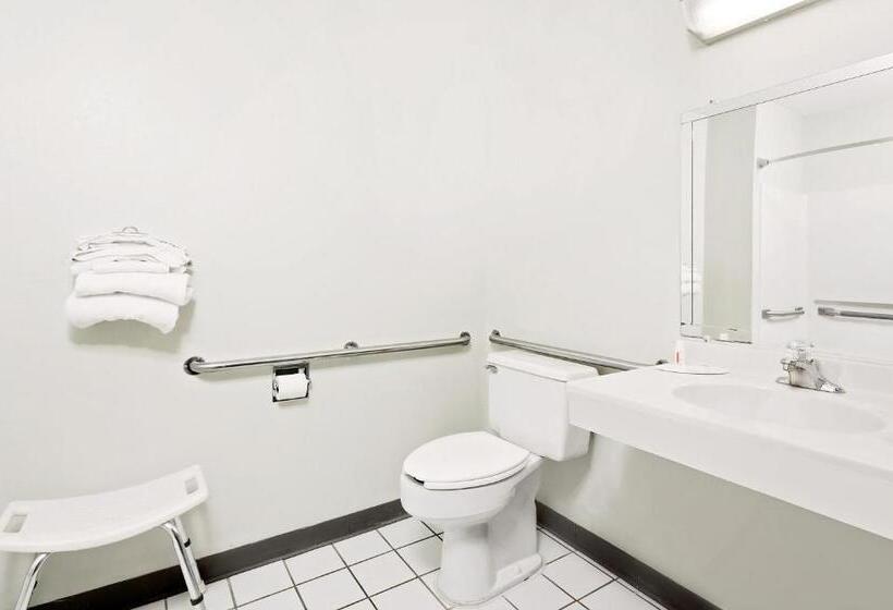 汽车旅馆  Super 8 By Wyndham Carlislesouth