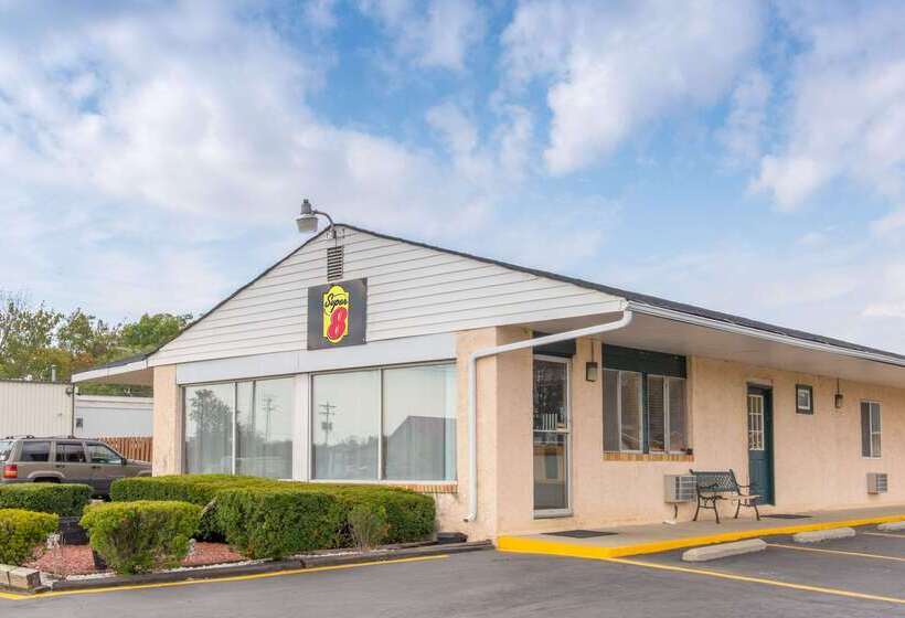 فندق على الطريق Super 8 By Wyndham Centervillerichmond