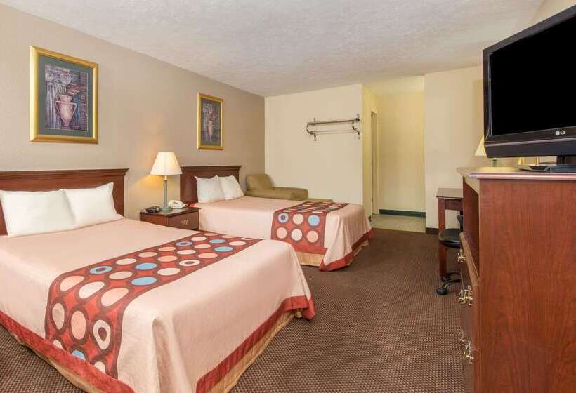 فندق على الطريق Super 8 By Wyndham Centervillerichmond