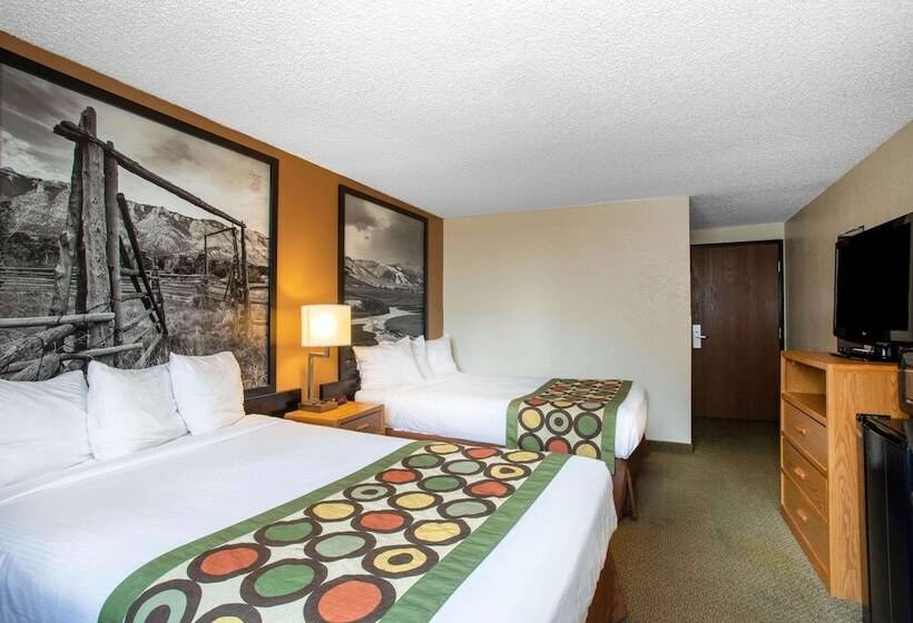 فندق على الطريق Super 8 By Wyndham Cheyenne Wy