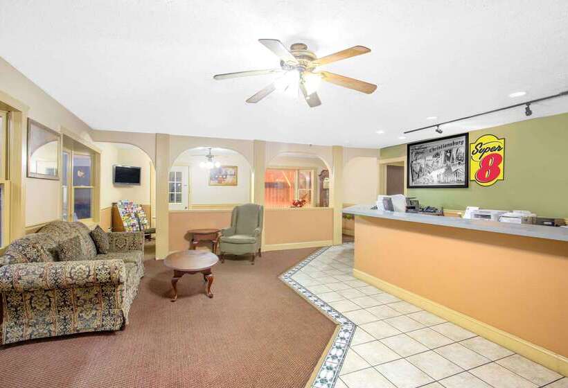 Мотель Super 8 By Wyndham Christiansburg