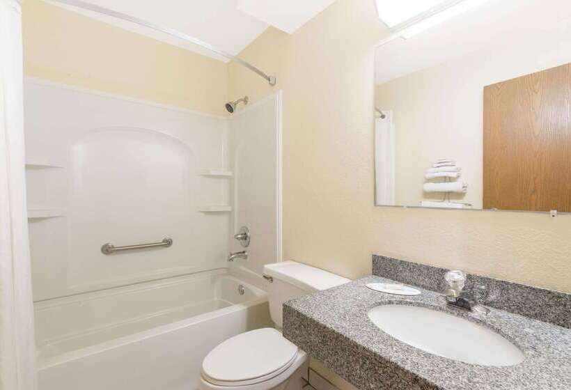 فندق على الطريق Super 8 By Wyndham Corbin Ky