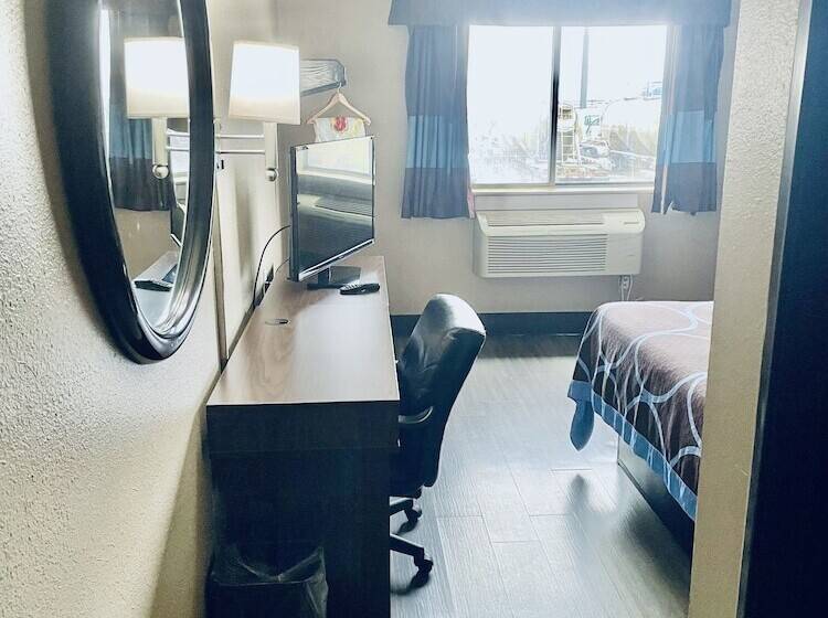 فندق على الطريق Super 8 By Wyndham Corbin Ky