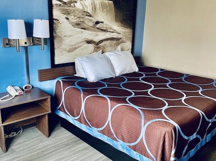 فندق على الطريق Super 8 By Wyndham Corbin Ky