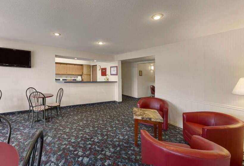 汽车旅馆  Super 8 By Wyndham Cromwell/middletown