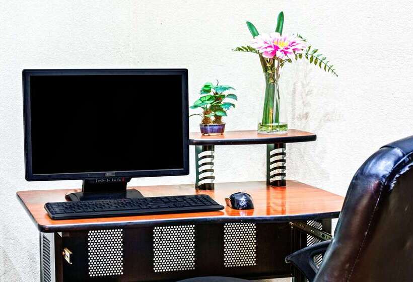 فندق على الطريق Namaste Inn & Suites Dawsonville