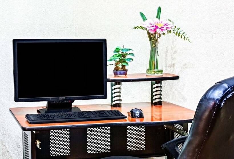 فندق على الطريق Namaste Inn & Suites Dawsonville