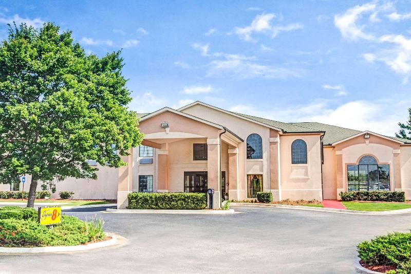 فندق على الطريق Namaste Inn & Suites Dawsonville