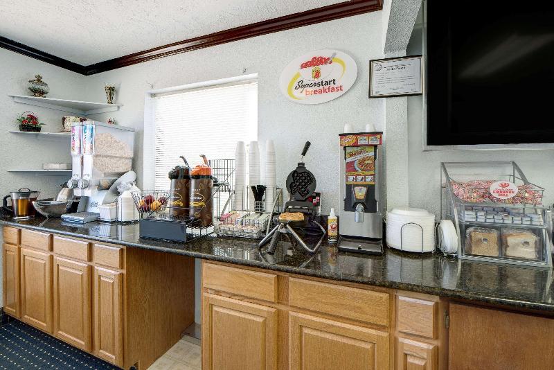 모텔 Super 8 By Wyndham Dumas Tx