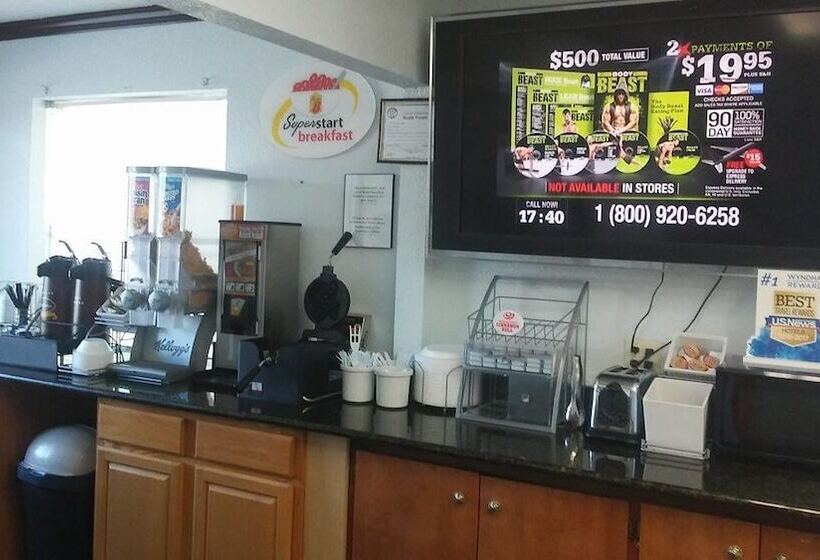 모텔 Super 8 By Wyndham Dumas Tx