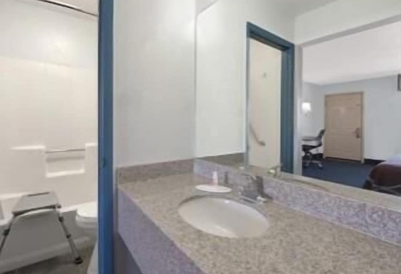 모텔 Super 8 By Wyndham Dumas Tx