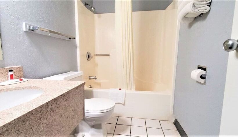 فندق على الطريق Super 8 By Wyndham Elk City