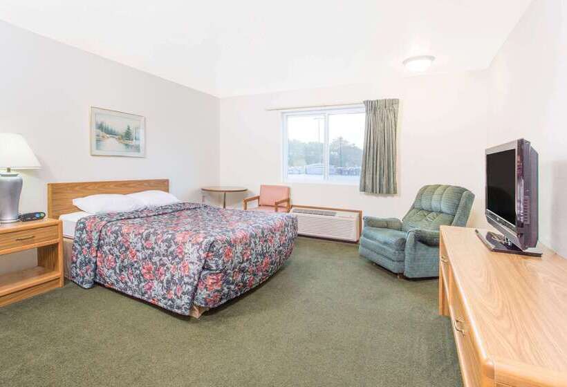 فندق على الطريق Super 8 By Wyndham Escanaba