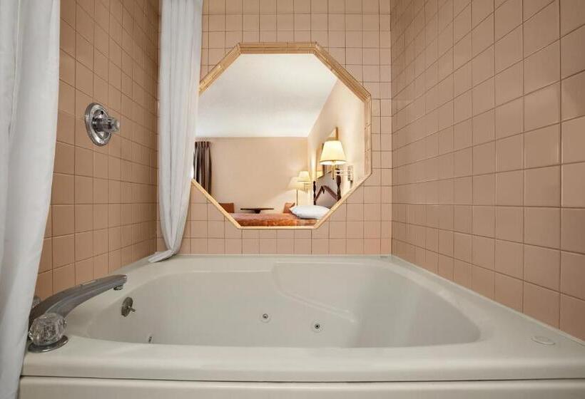 モーテル Super 8 By Wyndham Evansville North