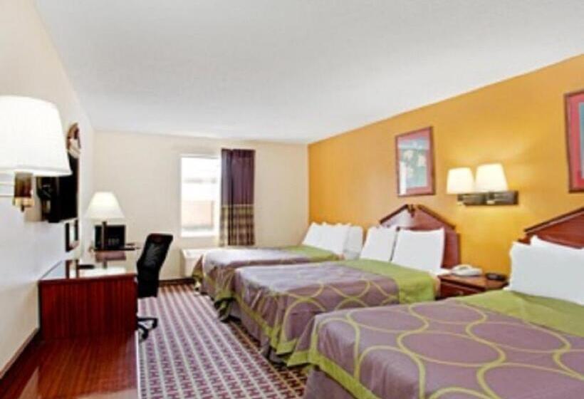 فندق على الطريق Super 8 By Wyndham Forrest City Ar