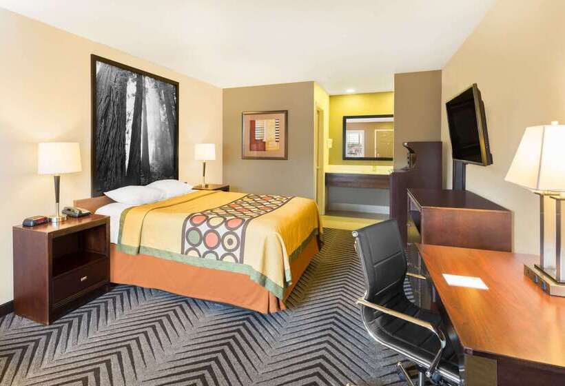 모텔 Super 8 By Wyndham Fortuna