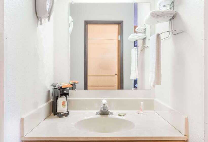 모텔 Super 8 By Wyndham Front Royal