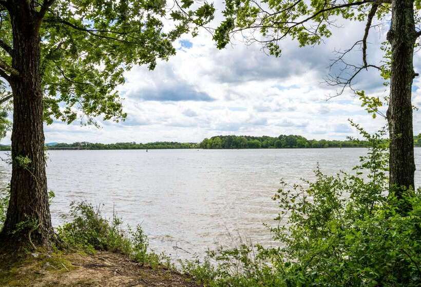 فندق على الطريق Super 8 By Wyndham Gadsden Al