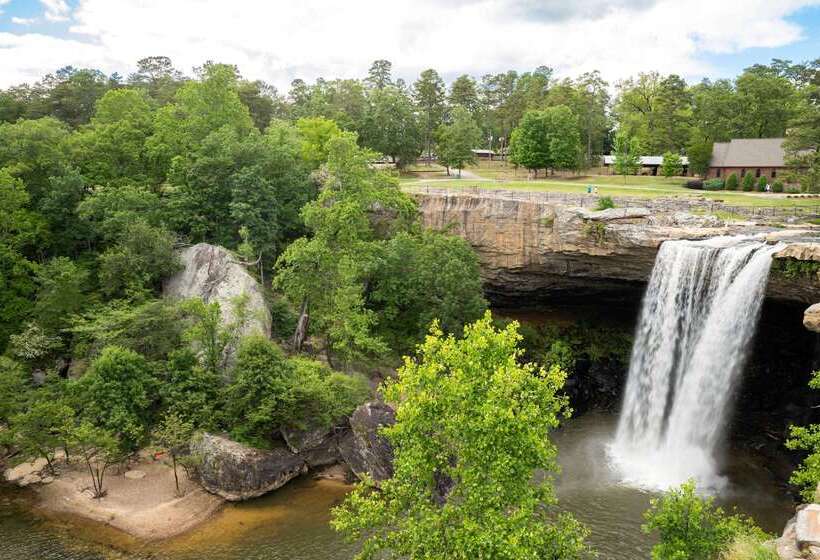 فندق على الطريق Super 8 By Wyndham Gadsden Al