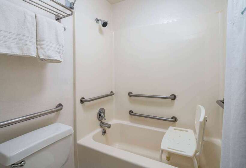 فندق على الطريق Super 8 By Wyndham Gadsden Al