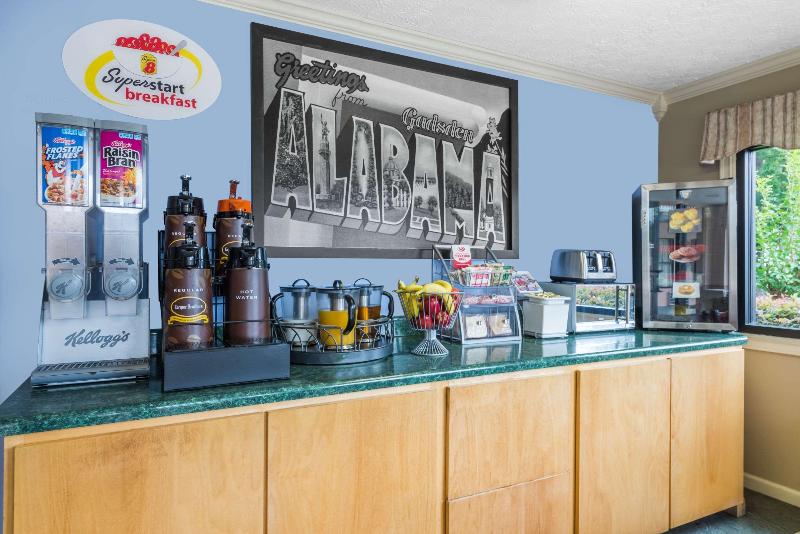 مُتل Super 8 By Wyndham Gadsden Al