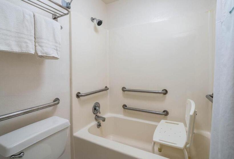 مُتل Super 8 By Wyndham Gadsden Al