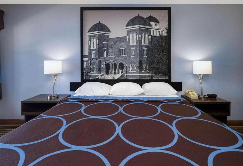 فندق على الطريق Super 8 By Wyndham Gadsden Al