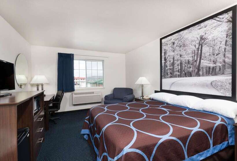 فندق على الطريق Super 8 By Wyndham Greenfield