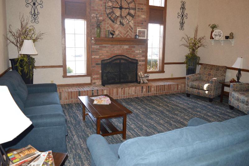 مُتل Super 8 By Wyndham Greenfield