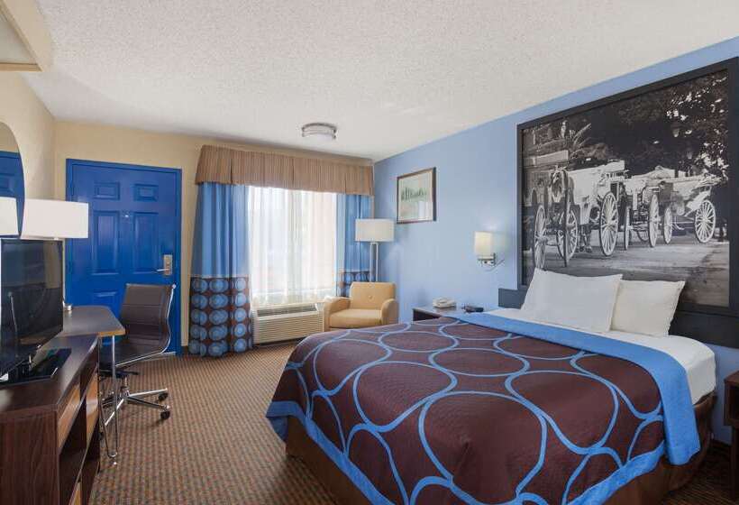 汽车旅馆  Super 8 By Wyndham Hammond