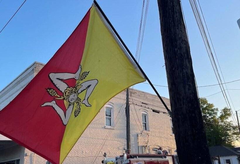 汽车旅馆  Super 8 By Wyndham Hammond