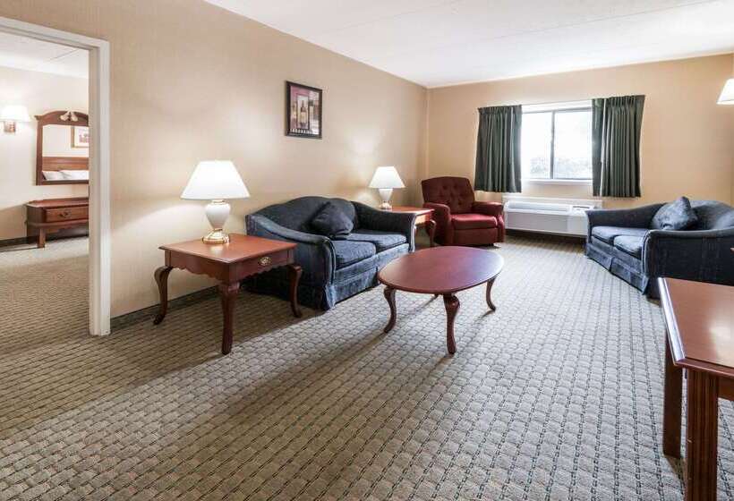 مُتل Super 8 By Wyndham Henrietta/rochester Area