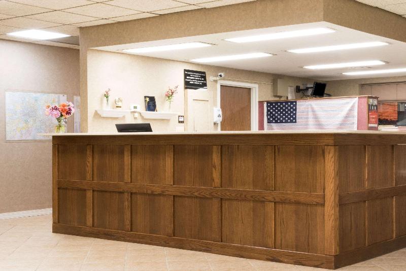 مُتل Super 8 By Wyndham Henrietta/rochester Area