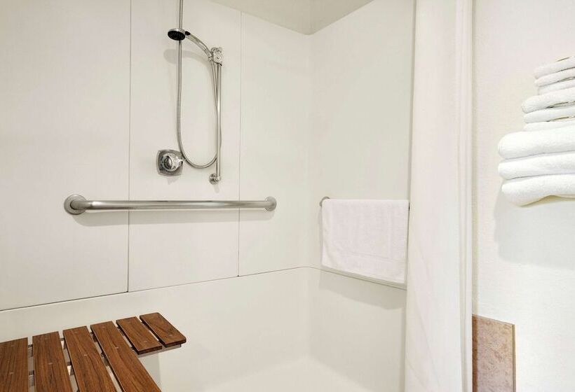 Мотель Super 8 By Wyndham Houghton