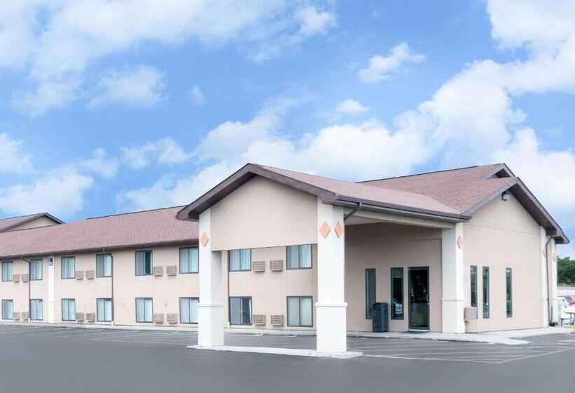 모텔 Super 8 By Wyndham Huron