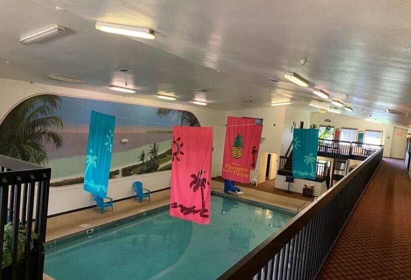 모텔 Super 8 By Wyndham Huron