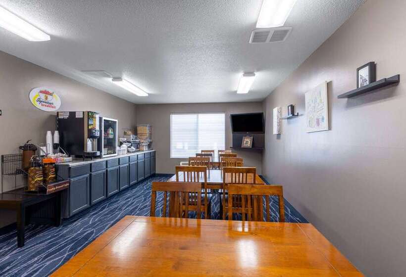 فندق على الطريق Super 8 By Wyndham Jackson Mn