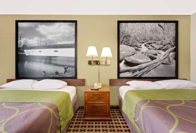 فندق على الطريق Super 8 By Wyndham Johnson City