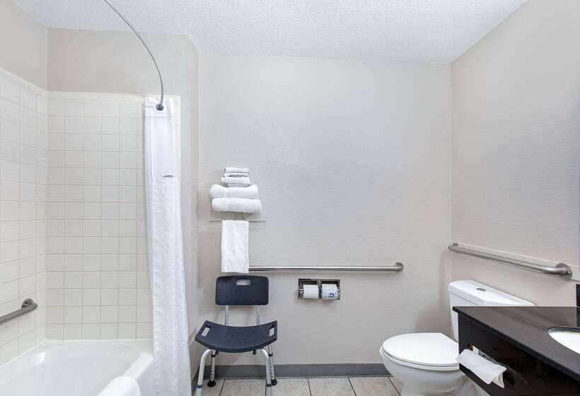 فندق على الطريق Super 8 By Wyndham Johnson City