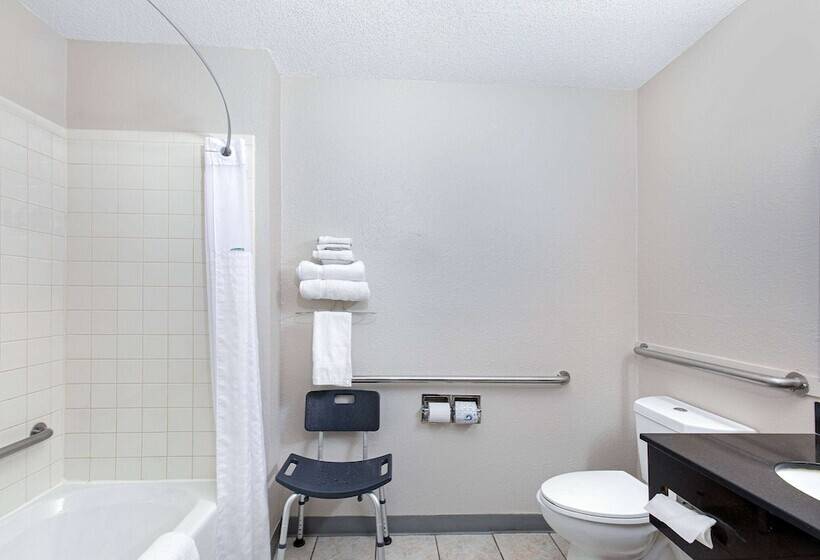 فندق على الطريق Super 8 By Wyndham Johnson City