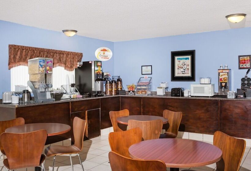 مُتل Super 8 By Wyndham Jonesboro